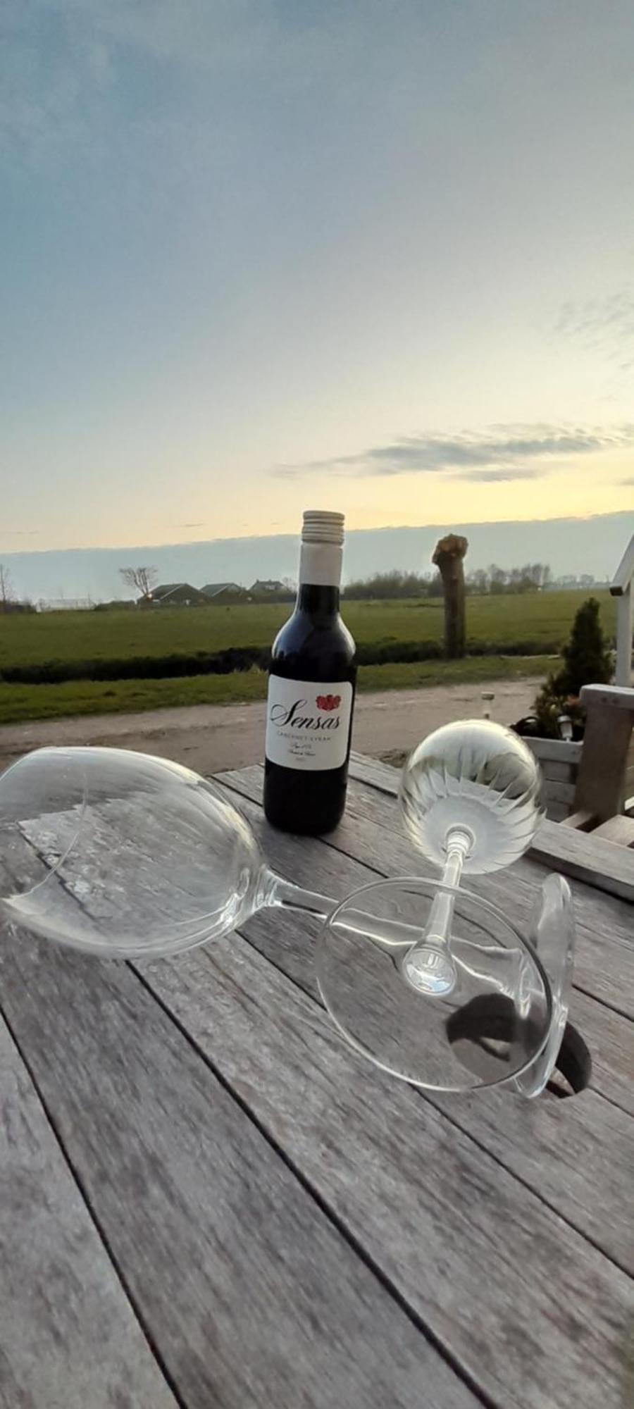 Stacaravan Op De Paardenboerderij Sneek Exteriör bild